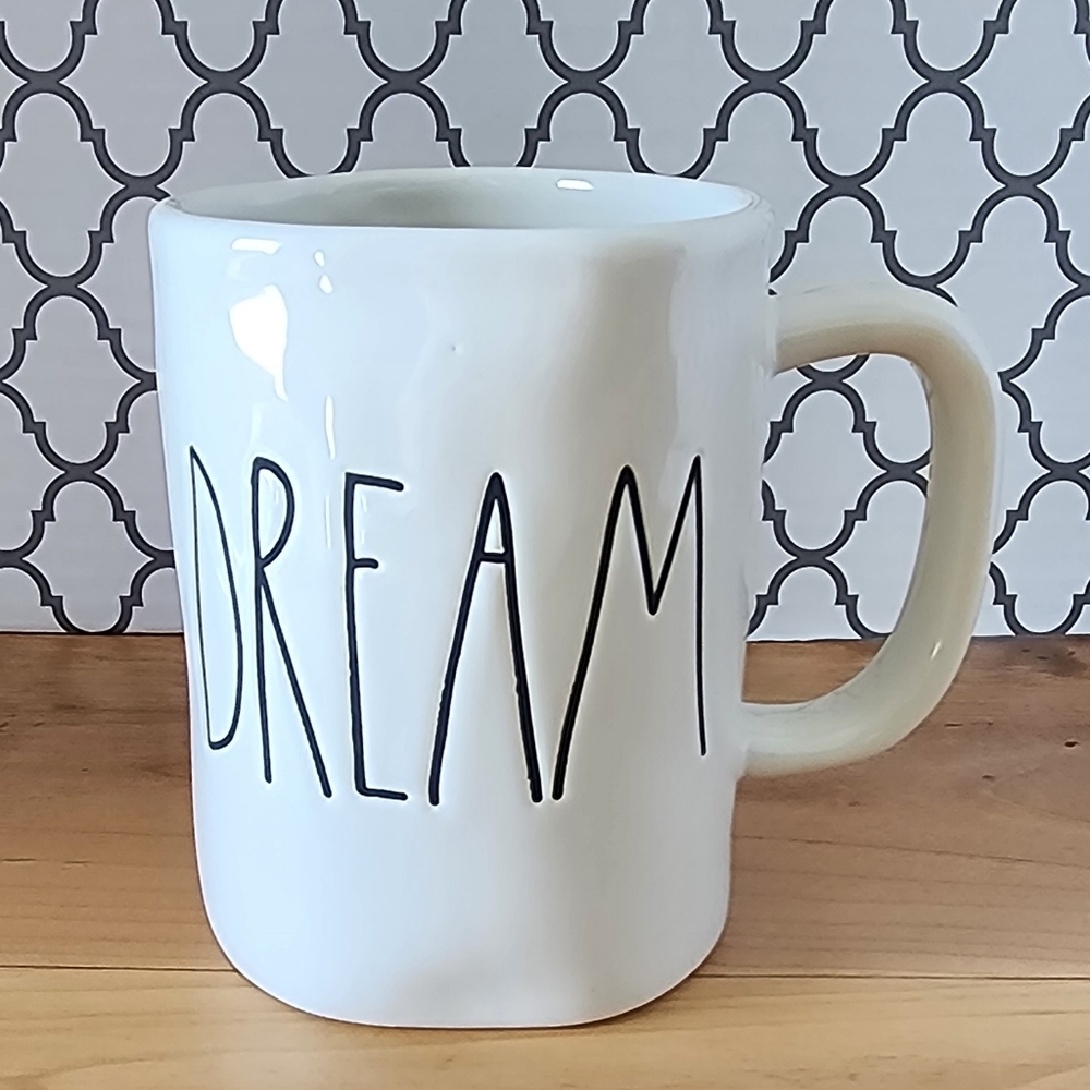 Magenta DREAM Mug